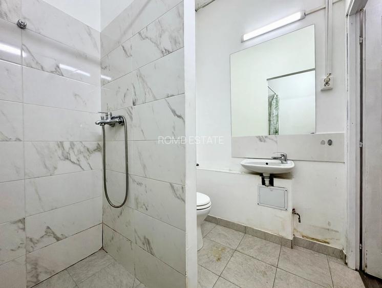 Spațiu 40 mp, parter cu vitrină, zona Platinia Shopping Center - 4