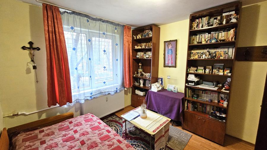 Metrou Lujerului - Plaza Romania vanzare apartament 3 camere + boxa