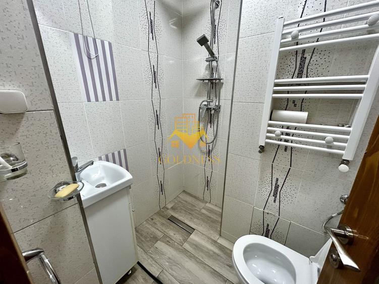 3 camere decomandate, UMF, USAMV, Regina Maria, Louis Pasteur, Zorilor