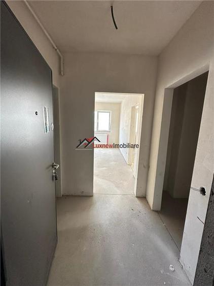 Apartament semifinisat in Floresti, 55 mp plus balcon, etaj intermediar Tva taxa