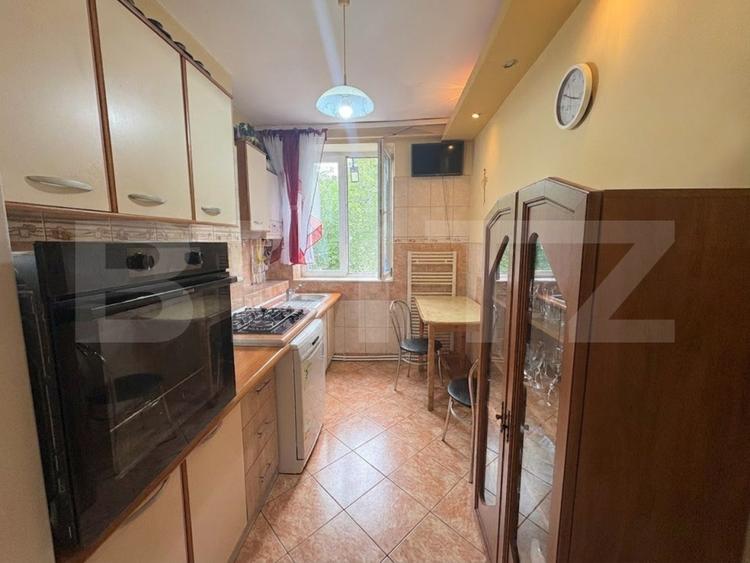 Apartament 2 camere la parter, zona O.M.