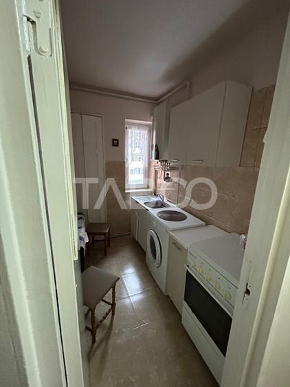 Apartament 2 camere de inchiriat balcon zona Rahovei Sibiu