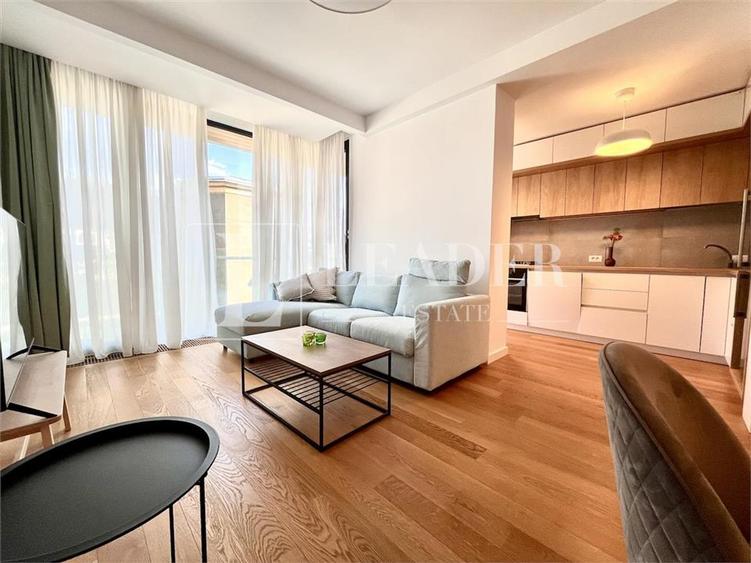 Apartament cu 3 camere | Aviatorilor | Bloc nou | Parcare