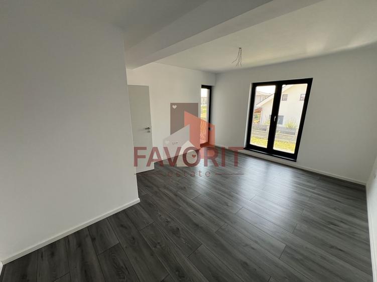 COMISON 0% | Duplex 5 camere despartit prin carport | Chisoda