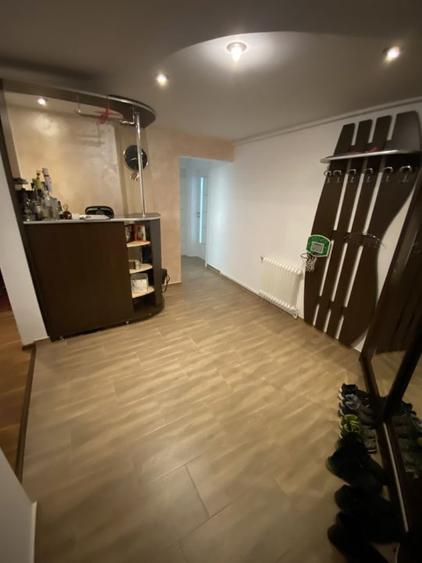 Apartament 3 camere SEMICENTRAL ALEXANDRU