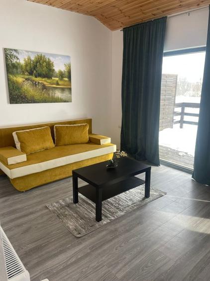 VAND COMPLEX TURISTIC IN BRAN LANGA PARTIA DE SCHI ZANOAGA