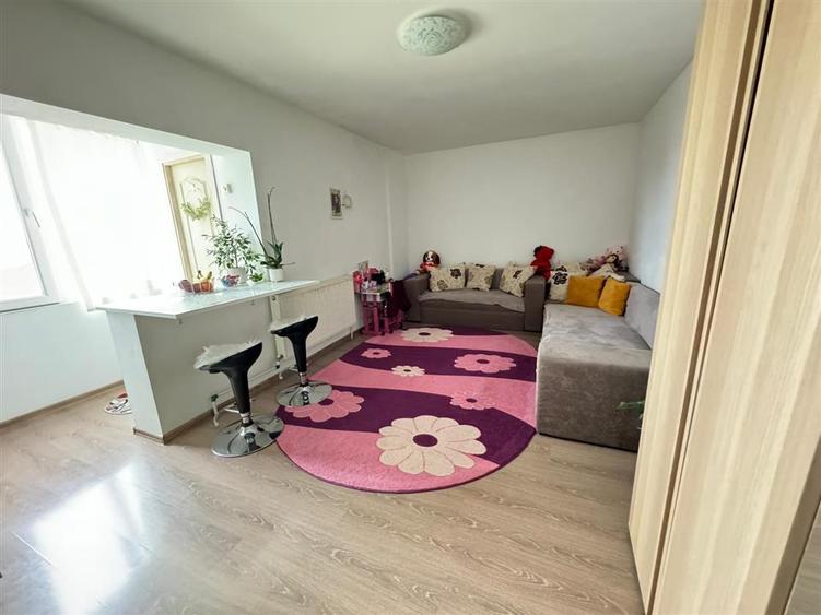 Apartament 2 camere zona Mall