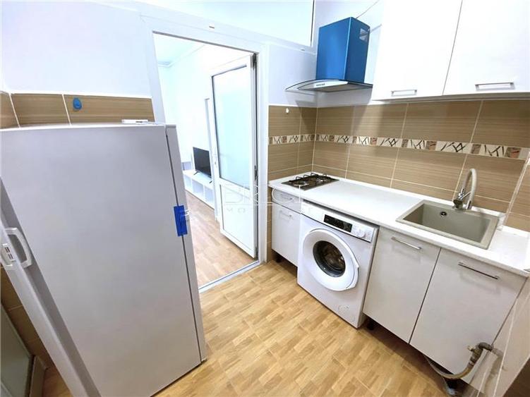 Garsoniera, Recent Renovata, 24mp, zona Lidl, Tractorul