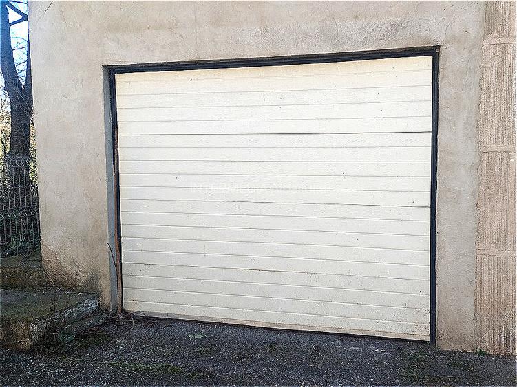 Apartament cu 4 camere 2 bai, 2 balcoane, boxa si garaj CETATE mobilat si utilat - 9