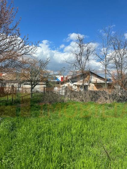 Casă cu teren generos de 820 mp | Valu lui Traian