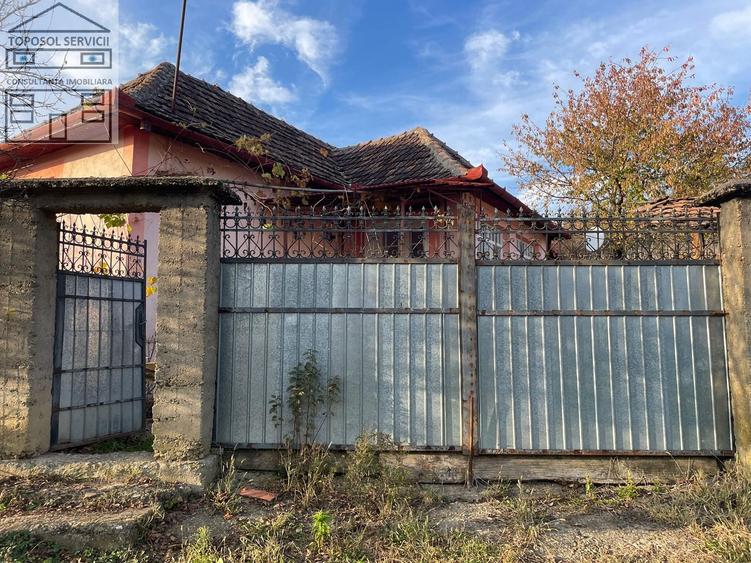 Casa de vanzare in localitatea Burzuc