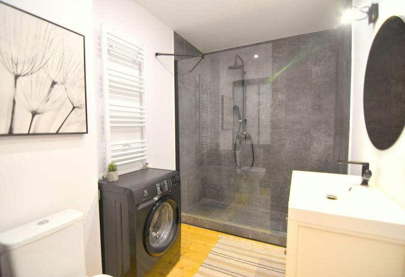 Apartament la prima inchiriere-Zona Soarelui