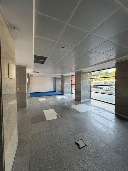Spatiu comercial parter Notariat Cabinete Medicale Banca