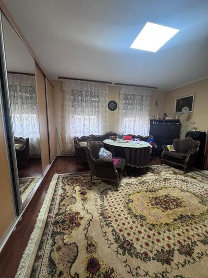 Casa zona rezidentiala , 700mp teren, Radauti