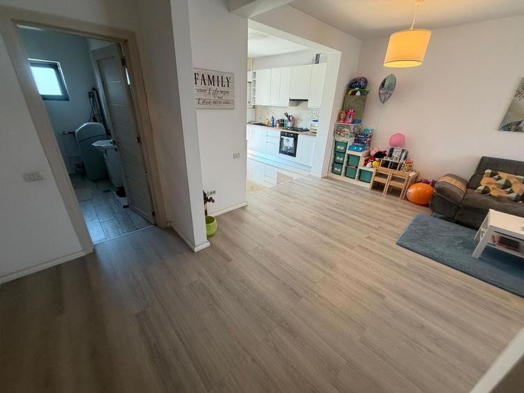 CASA INSIRUITA - TOPAZ, MOBILATA/UTILATA, TOATE UTILITATIE, COMIS 0%