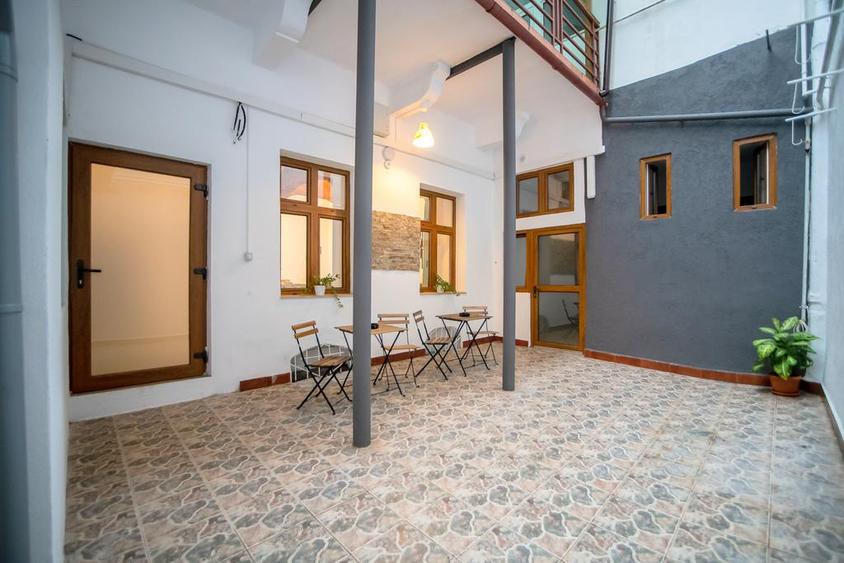 🌟 CLĂDIRE EXCEPTIONALA ZONA ISTORICA INTEGRALA – PIAȚA TRAIAN, TIMIȘOARA 🌟