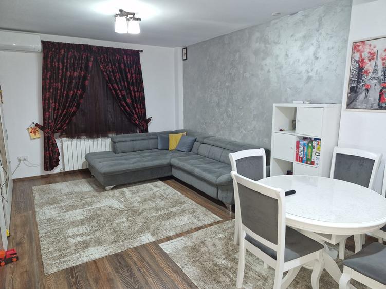 Apartament 3 camere bloc nou la cheie