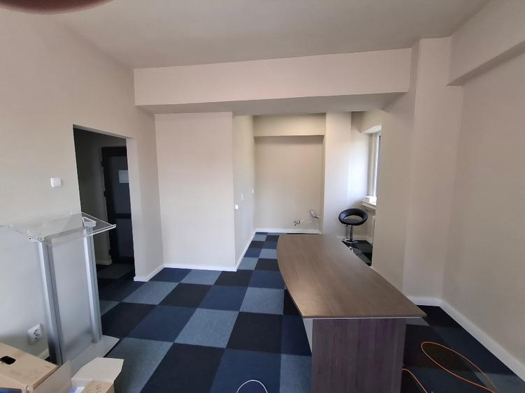 Birou , suprafata de 35 m2