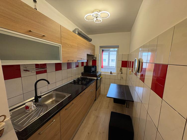Garsonieră decomandată cu balcon- Drumul Taberei,lângă metrou Tudor Vladimirescu