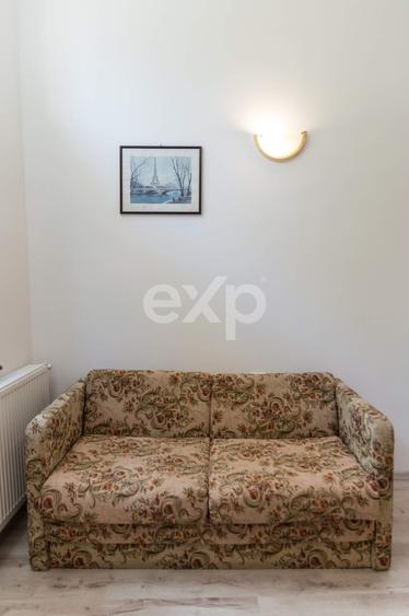 Garsoniera de inchiriat, zona centrala,  290 Euro .