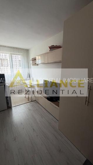 GARSONIERĂ | ETAJ 2/4 | BLOC RENOVAT 2022 | APROAPE DE METROU - 3