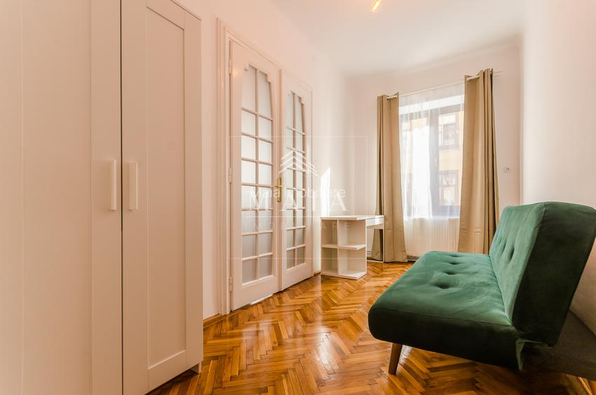 Apartament la casa, 4 camere, aproape de Parcul Sub Arini - 12