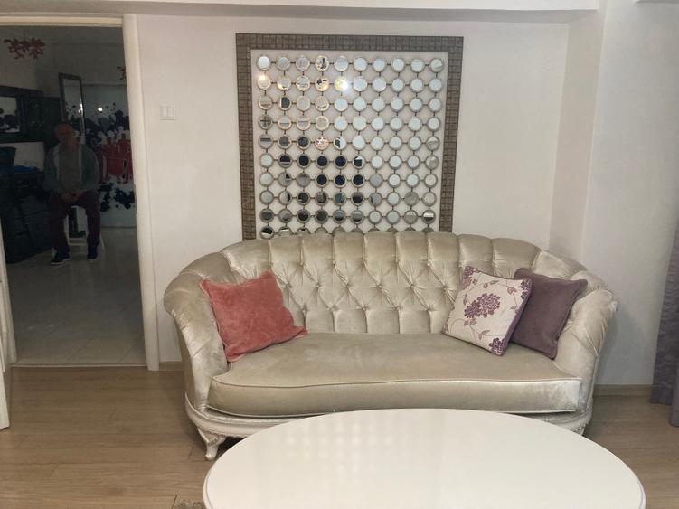 Proprietar închiriez ap 2 cam pt LOCUIT exclusiv utilat mobilat loc parcare