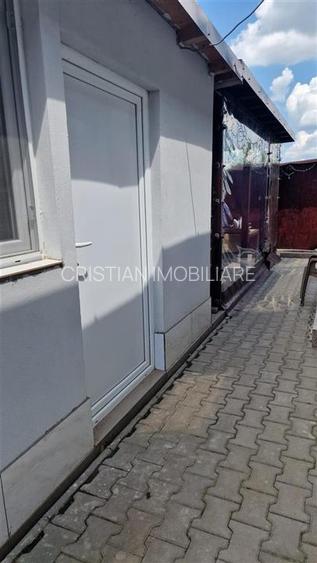 VEZI VIDEO! Vila P+M constructie 2020, teren 500 mp, Cazasu - 3