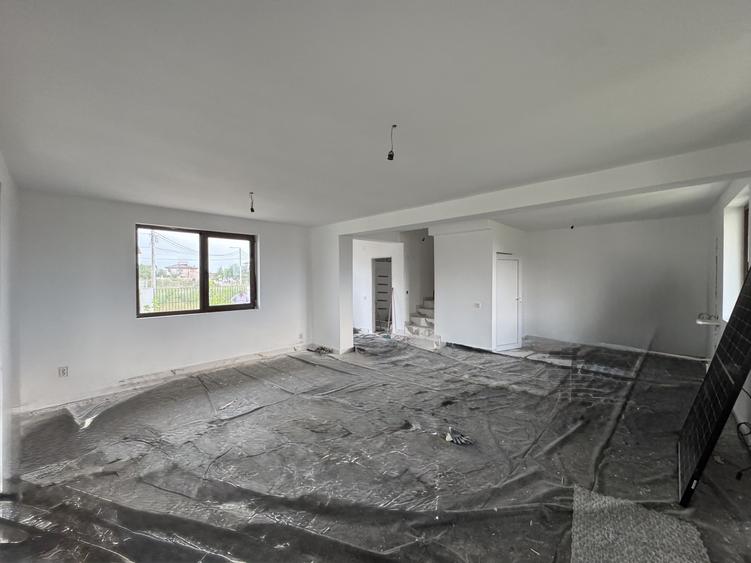 Casa P+1 individuala Domnesti, 4 camere, la cheie, 243mp curte libera, Hornbach