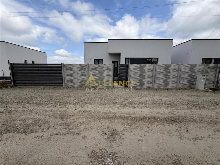 Casa parter cocheta, 3 camere, teren 253 mp – ideala pentru familie