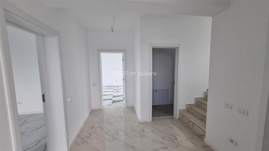 Vila moderna de 4 camere zona Sanpetru - 9
