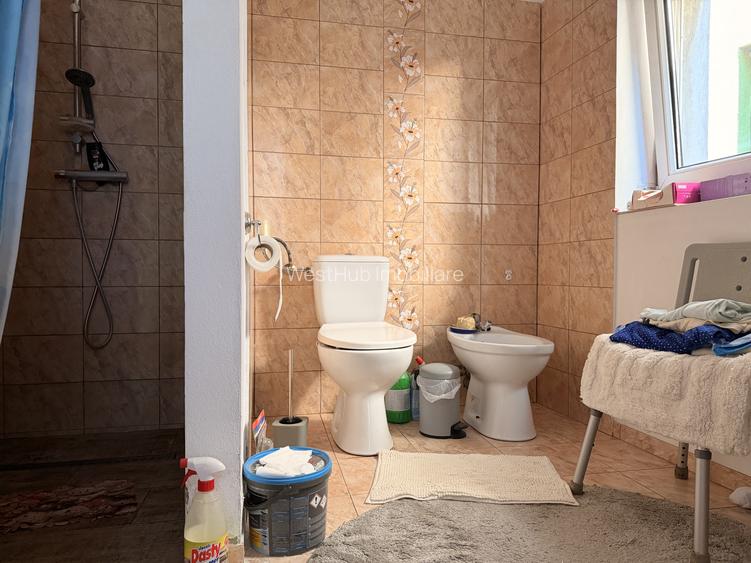Casa individuala, 200 mp utili, 1005 mp gradina , anexe - Sag - 16