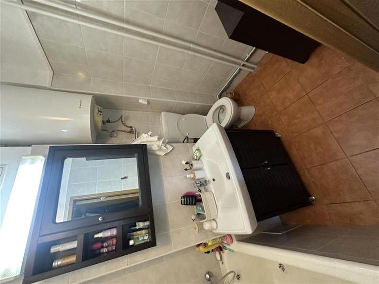 Decomandat, etaj intermediar, mobilat si utilat, linga Kaufland