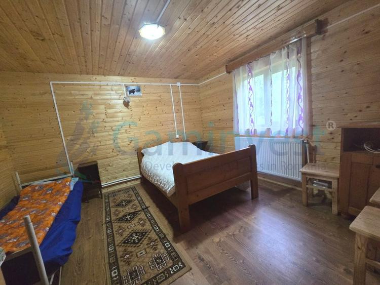 Casa de vacanta cu 5 camere,de vanzare,Garda de Sus,Arieseni,Alba