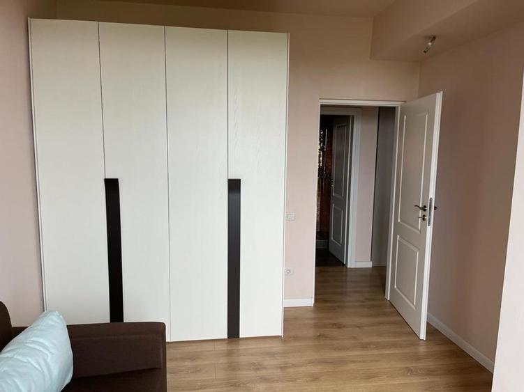 Apartament 3 camere Gheorghe Ionescu Sisesti ~ Etaj 6 ~ 2 Bai