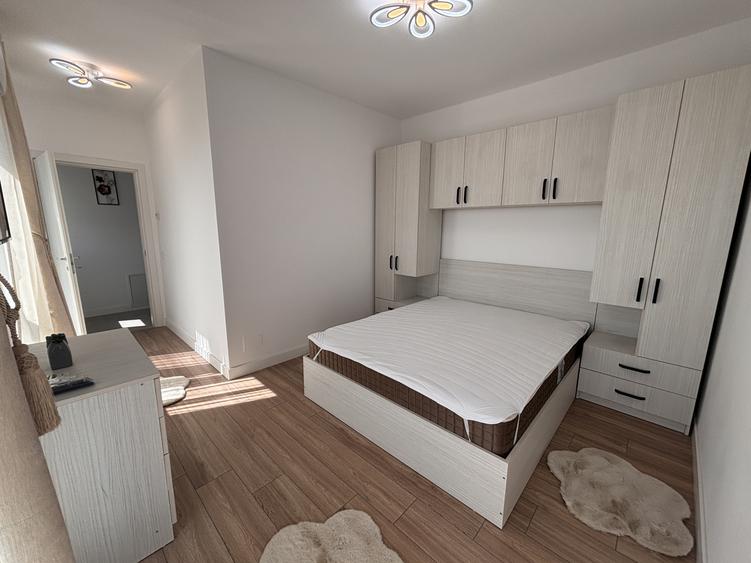 2 Camere Pipera - Emil Racovita