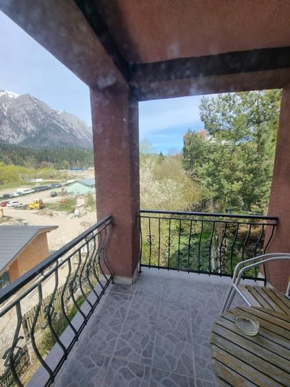 Oază de relaxare Zamora Bușteni – pensiune cu panoramă