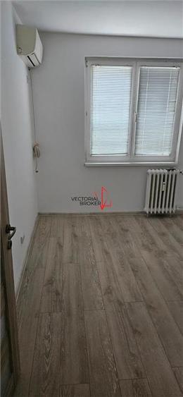 2 camere decomandate, 50mp, 2/8, renovat, bl.1981, Basarabia- Diham