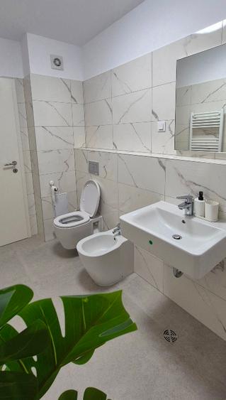 Proprietar - inchiriez ap. 2 camere Coresi -bloc nou
