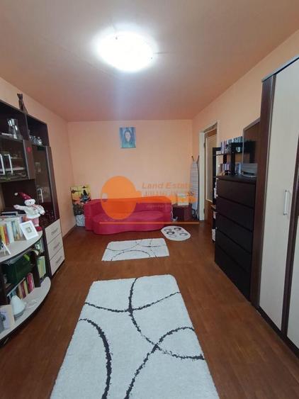 2 Camere la 7 minute de Metrou Lujerului