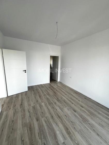 Casă modernă individuală, 3 camere, 2 bai, 300 mp teren
