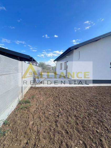 CASA PARTER -3 camere-2 BAI-TEREN 325MP