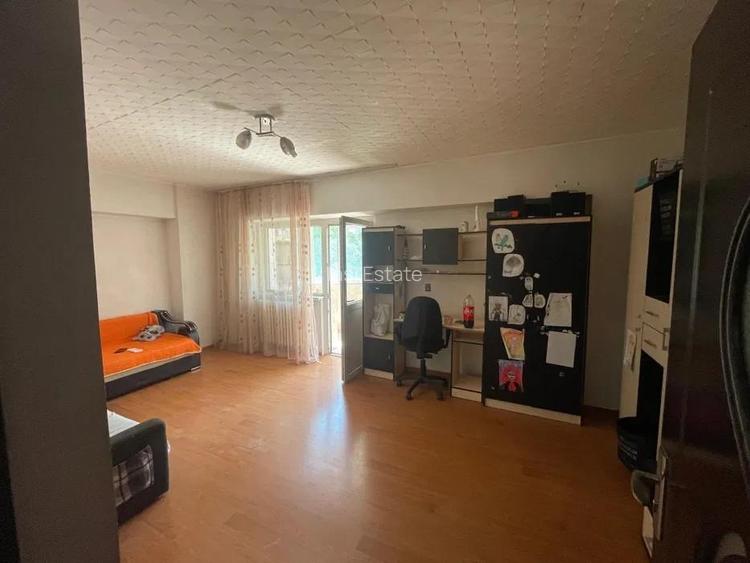 Apartament 3 camere Nicolina II