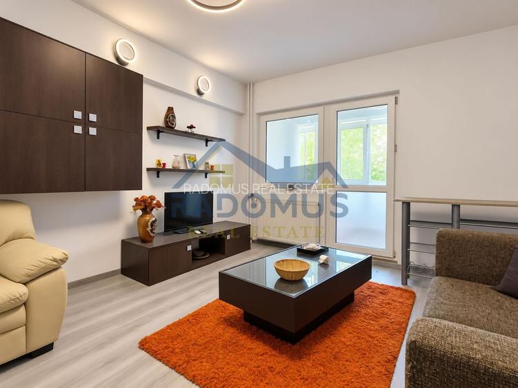 Ap. 2 camere | Ploiesti | Central | Etaj 1 | Lift | Renovat | 400€ - 3