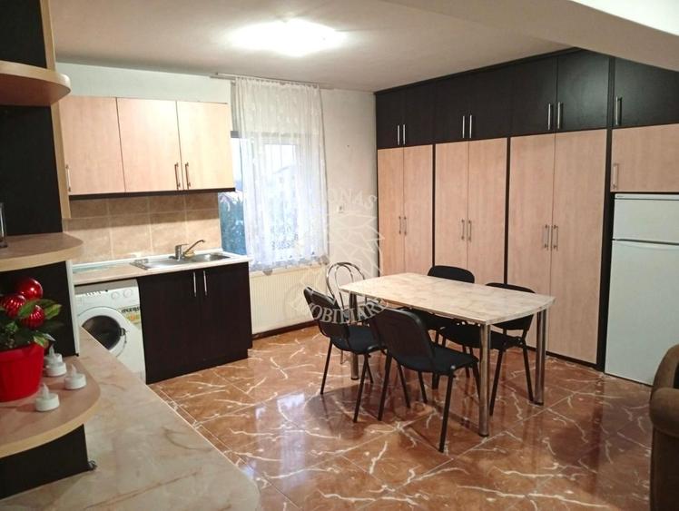 Apartament 4 camere 116 mp total-etaj 3-parcare-Calea Moldovei