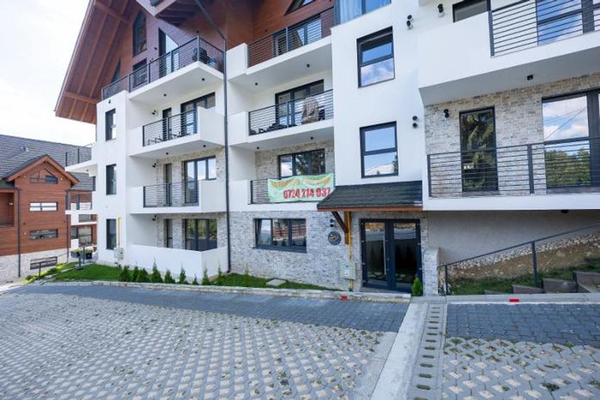 2 camere complex exclusivist, finalizat 2025, 70mp, 2 terase, la 300m de Peles