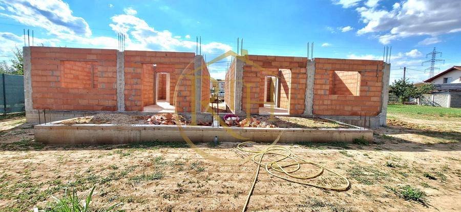 Oferim spre vanzare Duplex 3 camere, separat între unități, Giroc, 0% Comision