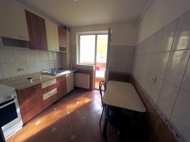 Particular, inchiriez apartament 2 cam. zona Grivitei
