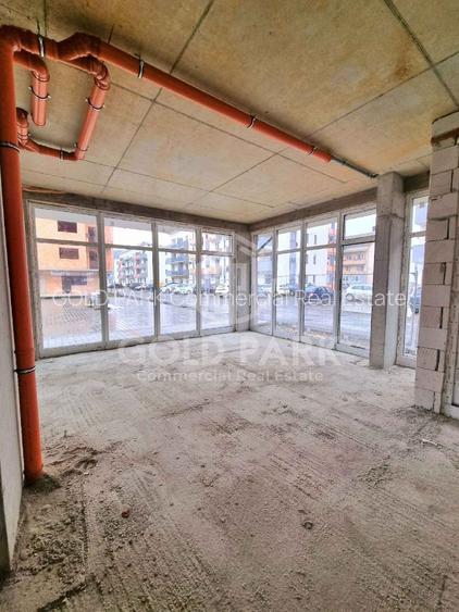 Spatiu Comercial - Zona Floresti - 100mp - Bloc Nou  - VITRINA MARE - 15