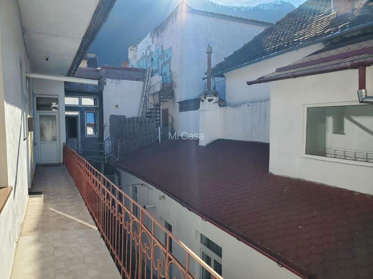 Apartament 3 camere Centrul Istoric - 12